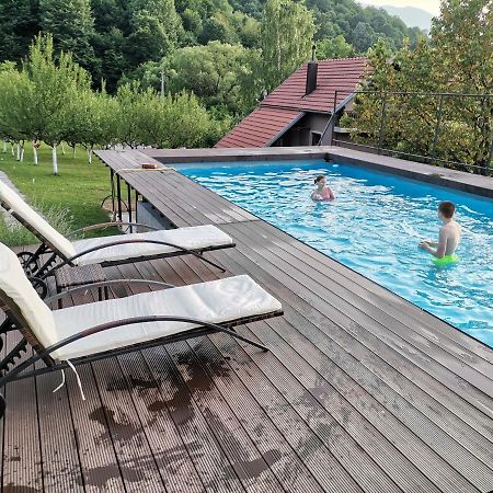 Villa LanaBihać エクステリア 写真