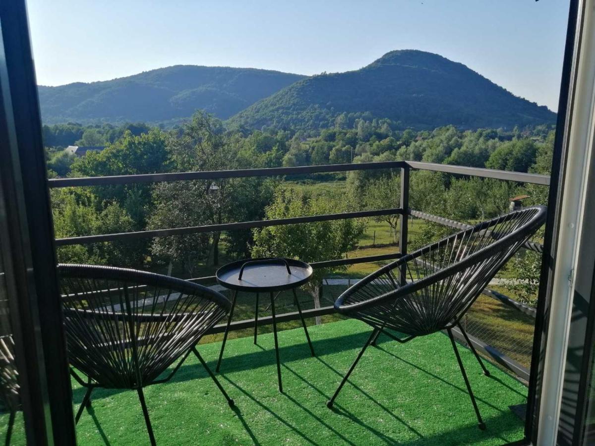 Villa LanaBihać エクステリア 写真