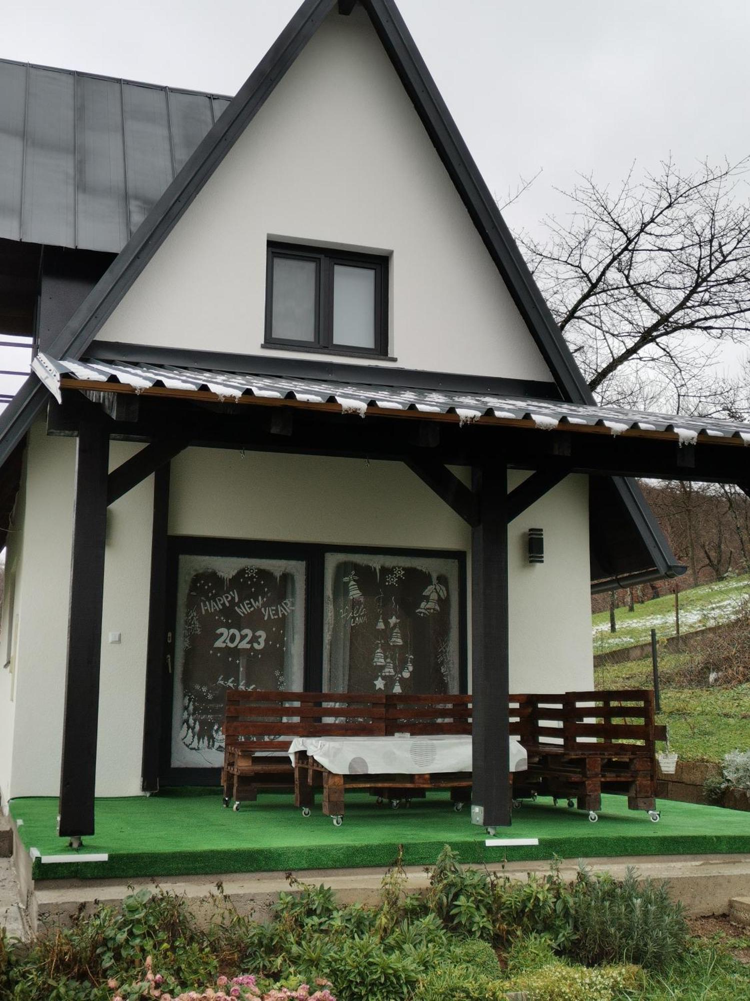 Villa LanaBihać エクステリア 写真